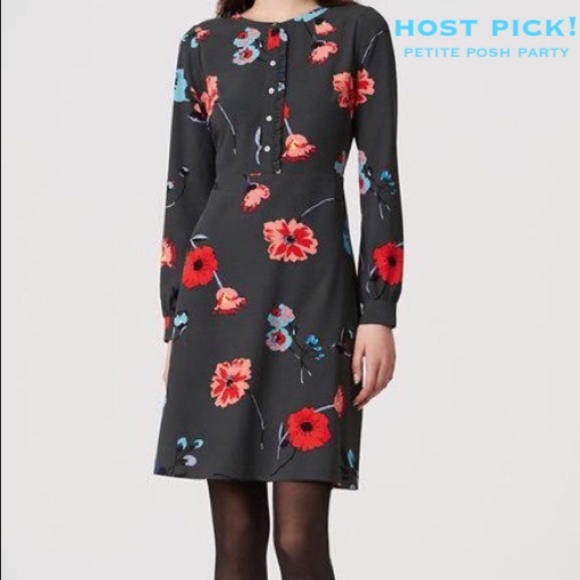 LOFT Dresses & Skirts - ⭐️HP⭐️ NWT LOFT Floral Shirt Dress Bottle Green